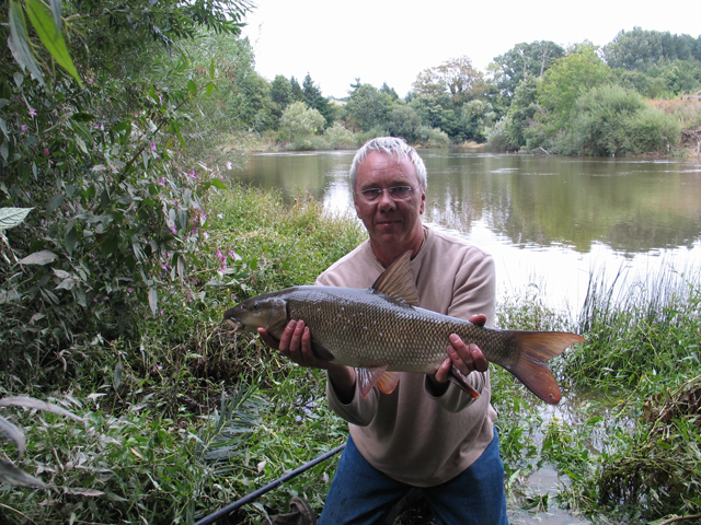 IMG_3590 Barbel 9lb 6oz